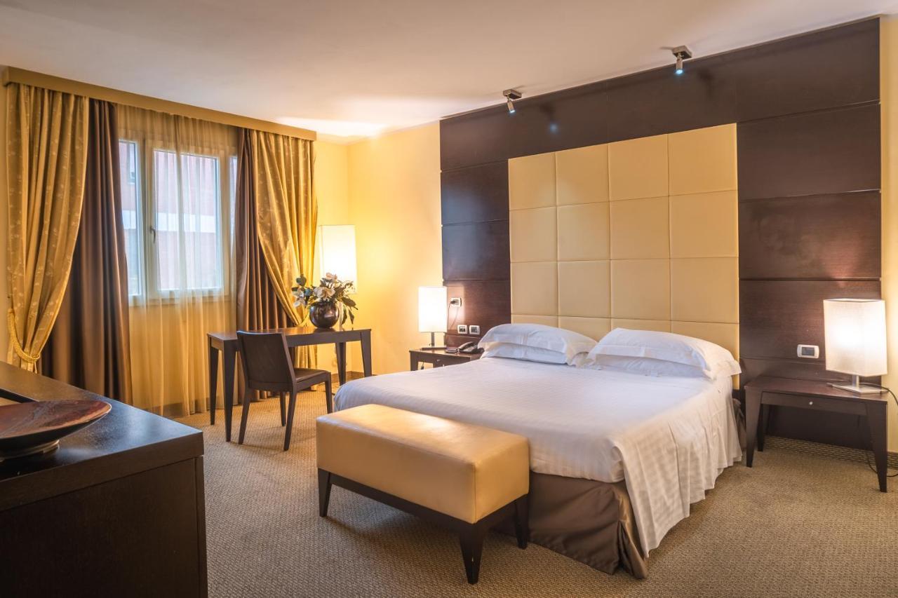 Hotel Airone - Ombrellone Incluso Al Bagno Dolce Vita A Marina Dal 1 Giugno Al 15 Settembre Grosseto Exterior foto